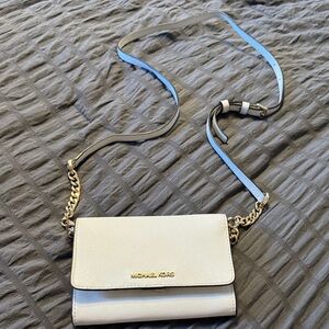 Michael Kors Cream Crossbody Bag with Gold Chain